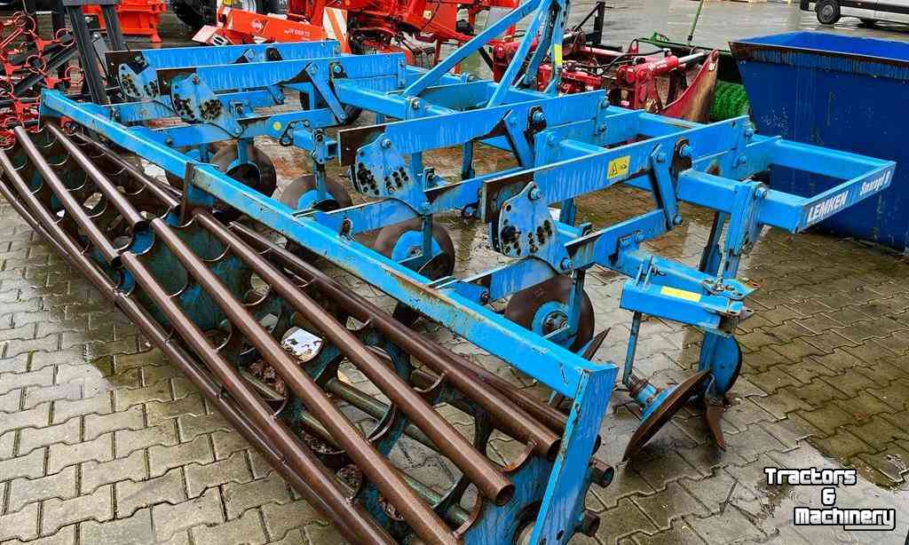 Cultivator Lemken Smaragd 9/400