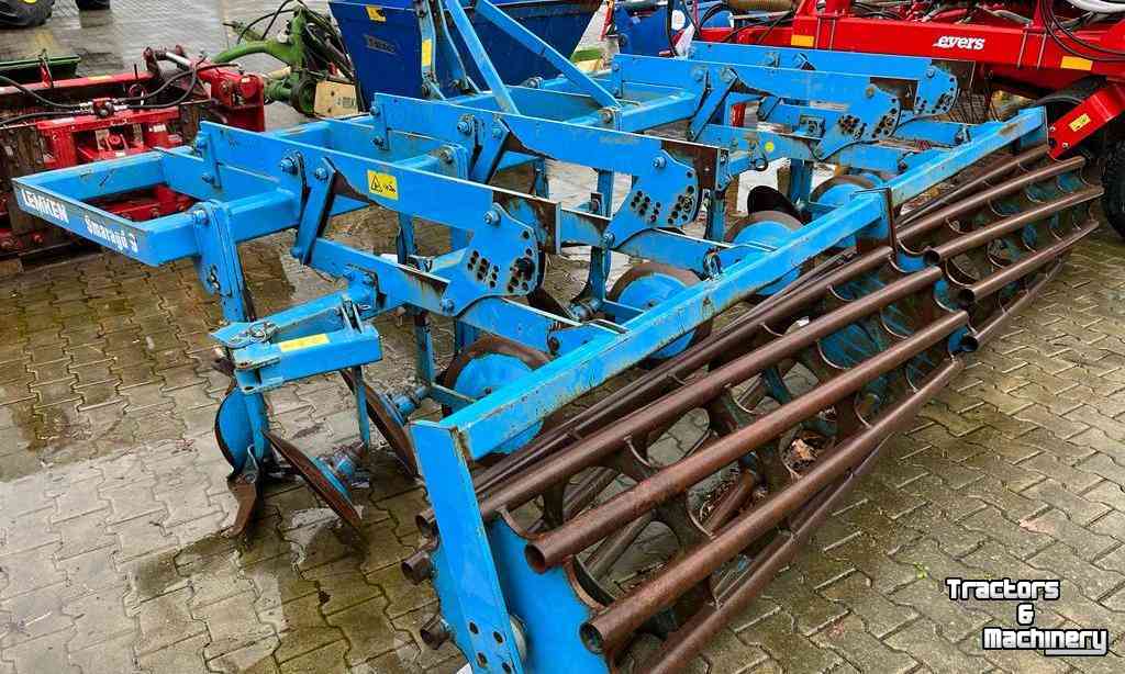 Cultivator Lemken Smaragd 9/400