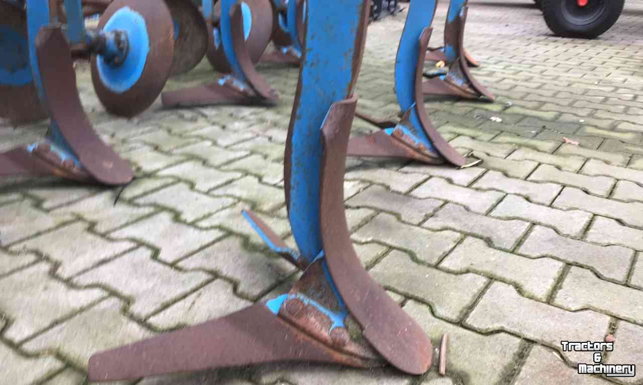 Cultivator Lemken Smaragd 9/400