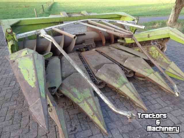 Cornhead Claas 6 rijige kettingbek