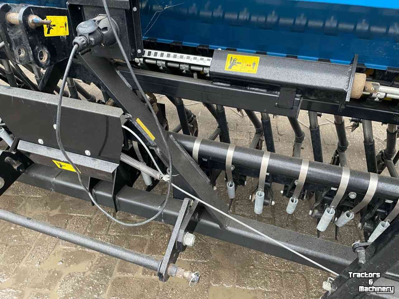 Seed drill Rabe Ceria 300 zaaimachine