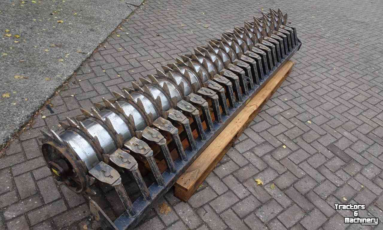 Diverse used spare-parts Celli Pakkerwals / Packerwals / Pakkerrol 3 mtr / 300 cm