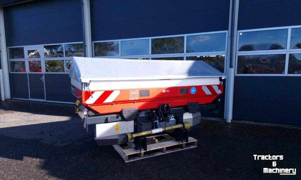 Fertilizer spreader Kverneland TL Geospread Kunstmeststrooier