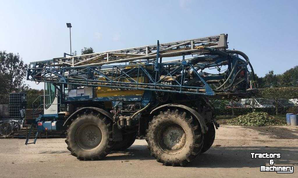 Fieldsprayer self-propelled Delvano Eurotrack 3800 Zelfrijdende Veldspuit