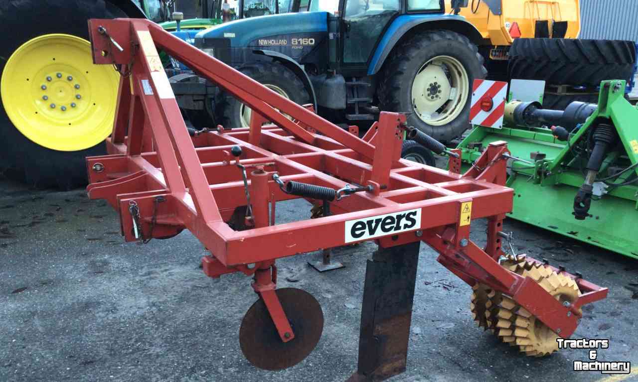 Deep subsoiler Evers WBG-2 Diepwoeler