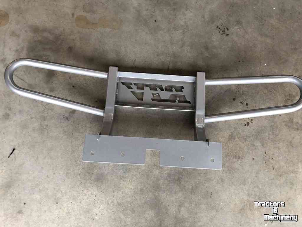 Diverse new spare-parts Kubota Frontbumper RTV 400-500