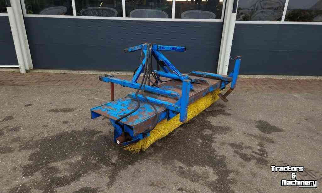 Sweeper  Veegmachine / Veegbezem hydr. aangedreven