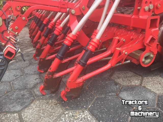 Seed drill Kverneland Accord MC Drill + NG-H kopeg