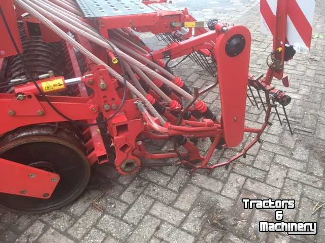 Seed drill Kverneland Accord MC Drill + NG-H kopeg