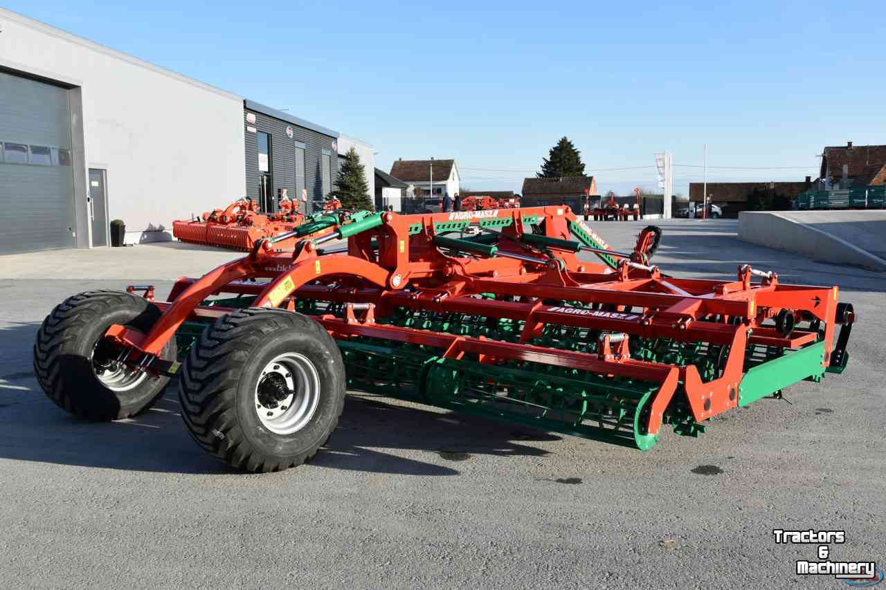 Seedbed combination Agro Masz AUC 60 Kompaktor