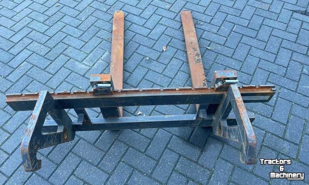 Pallet Forks  CNH Palletvorken