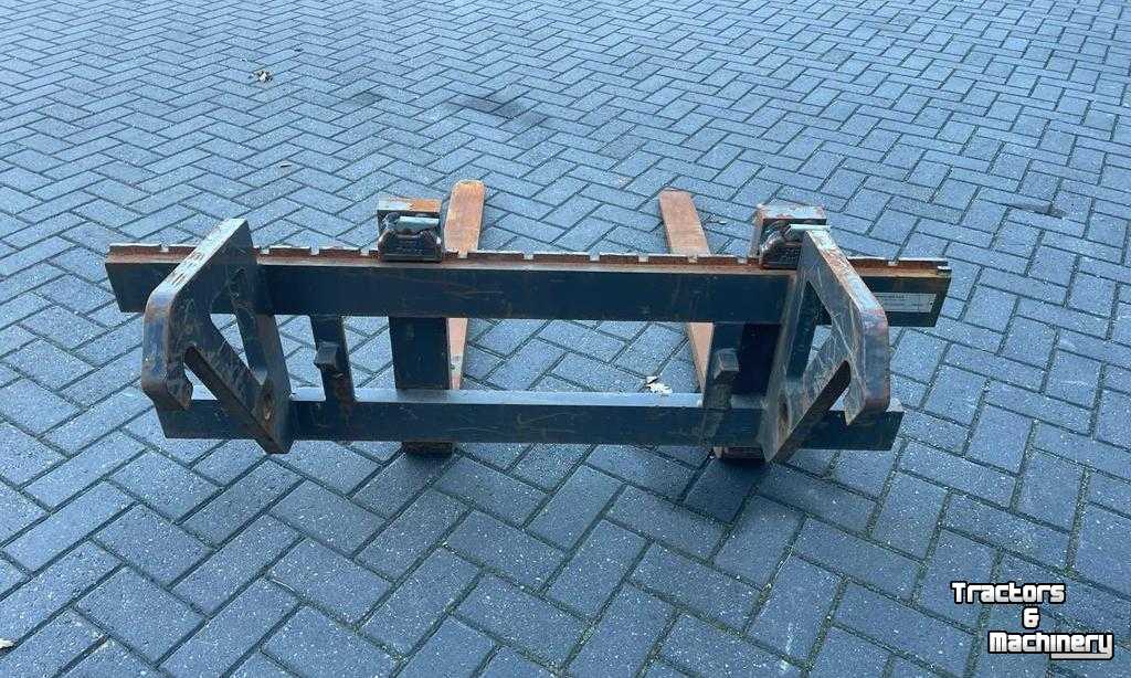 Pallet Forks  CNH Palletvorken