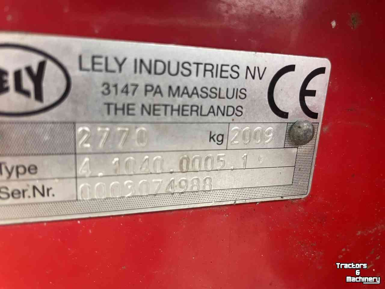 Tedder Lely Lotus 1325