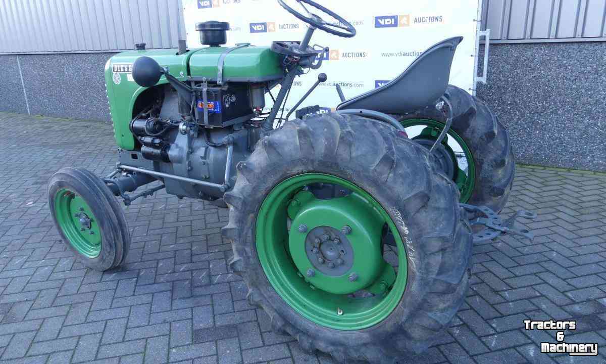 Oldtimers Steyr 1 cyl. Diesel Tractor Oldtimer