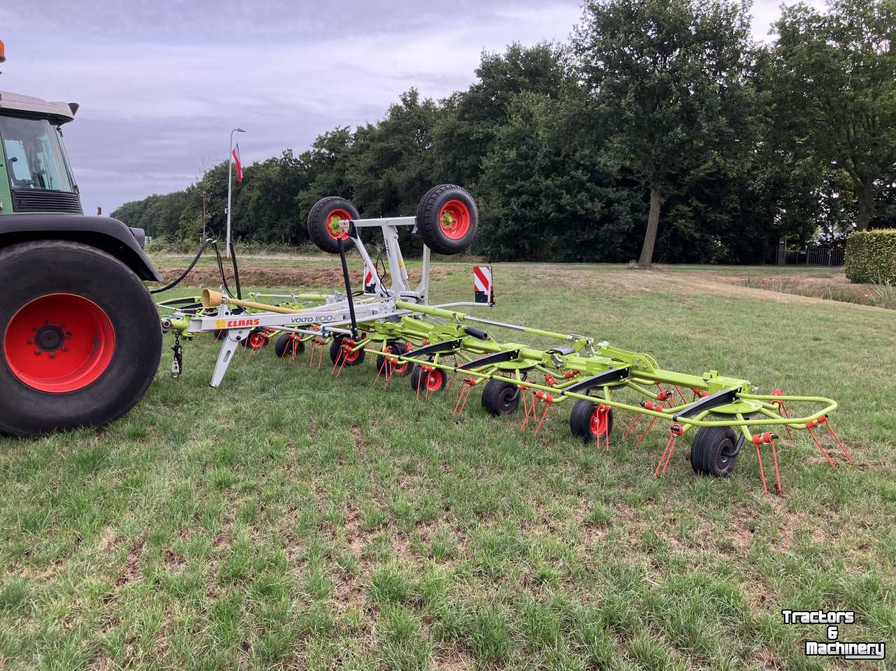 Tedder Claas Volto 1100