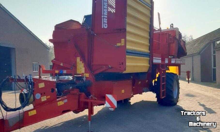 Potato harvester Grimme SE 150/60 NB Aardappelrooier Potato Harvester Kartoffelroder