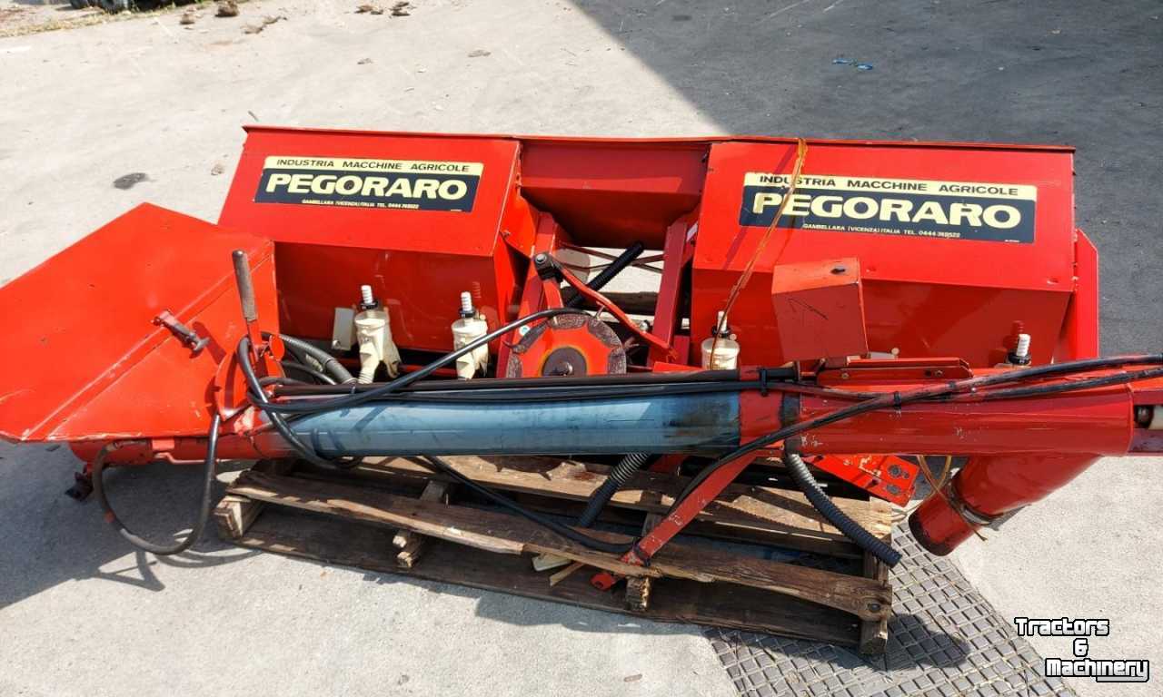 Seed drill Pegoraro Zaaimachine + Vijzel