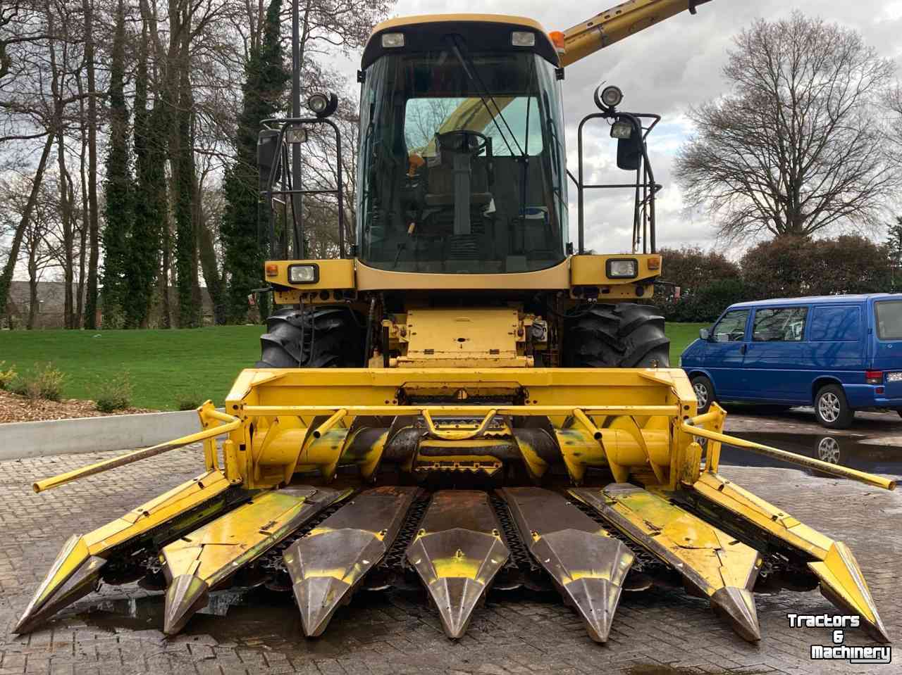 Forage-harvester New Holland FX 450