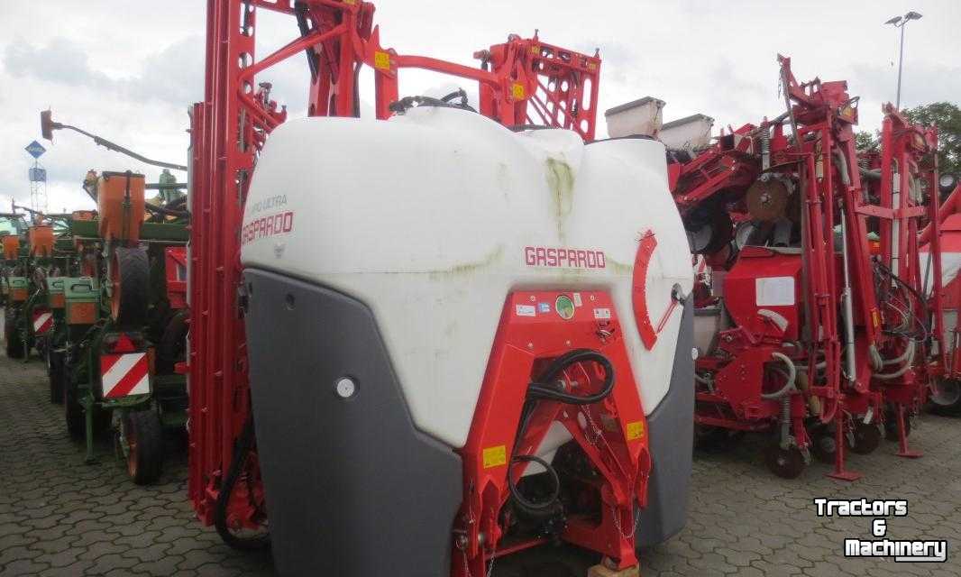 Fieldsprayer 3 points Gaspardo Tempo Ultra 1600 ISO Feldspritze