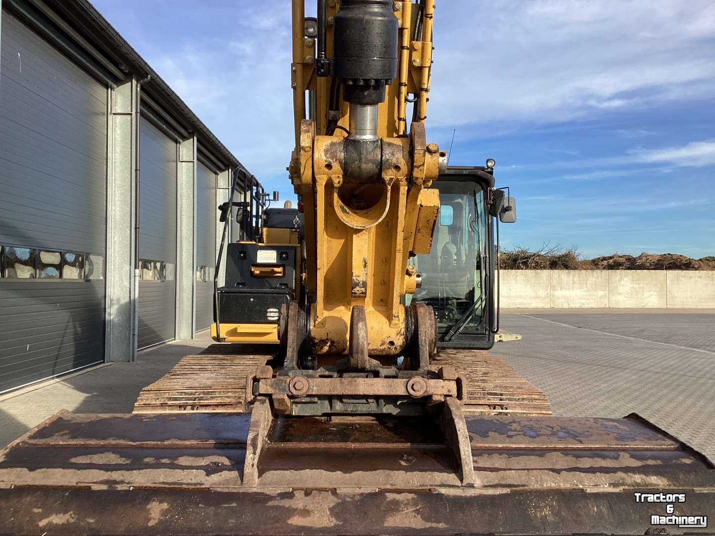 Excavator tracks Caterpillar 324 EL