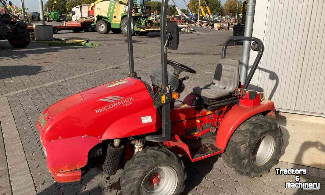 Horticultural Tractors McCormick G 30 R Kompakt Traktor