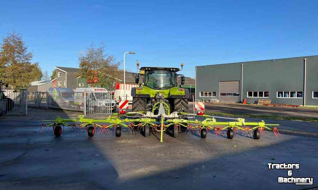 Tedder Claas Volto 900