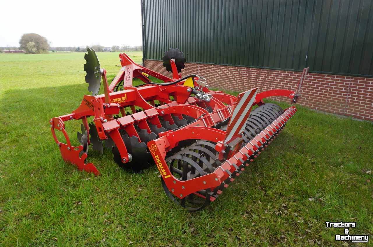 Disc harrow Ziegler Disc Master Pro 3002