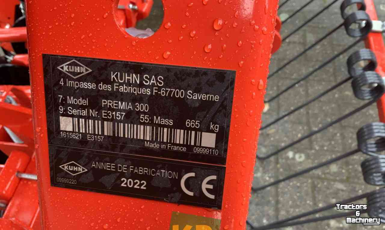 Seed drill Kuhn Premia 300 Zaaimachine