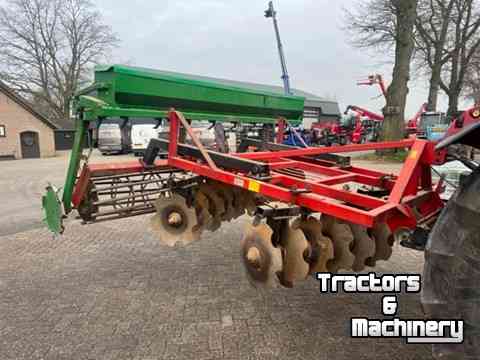 Seed drill Unia Schijveneg 2,7m