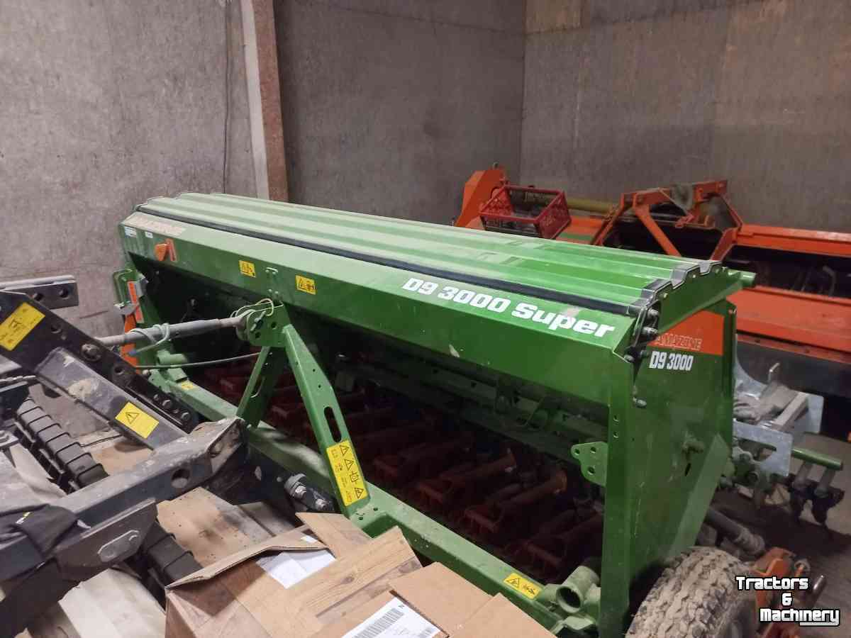 Seed drill Amazone D9 3000 Super zaaimachine met schijven