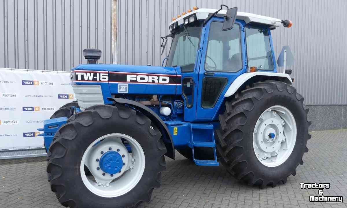 Tractors Ford TW 15 4wd Tractor