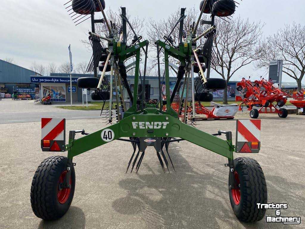 Rake Fendt Former 8055 Pro