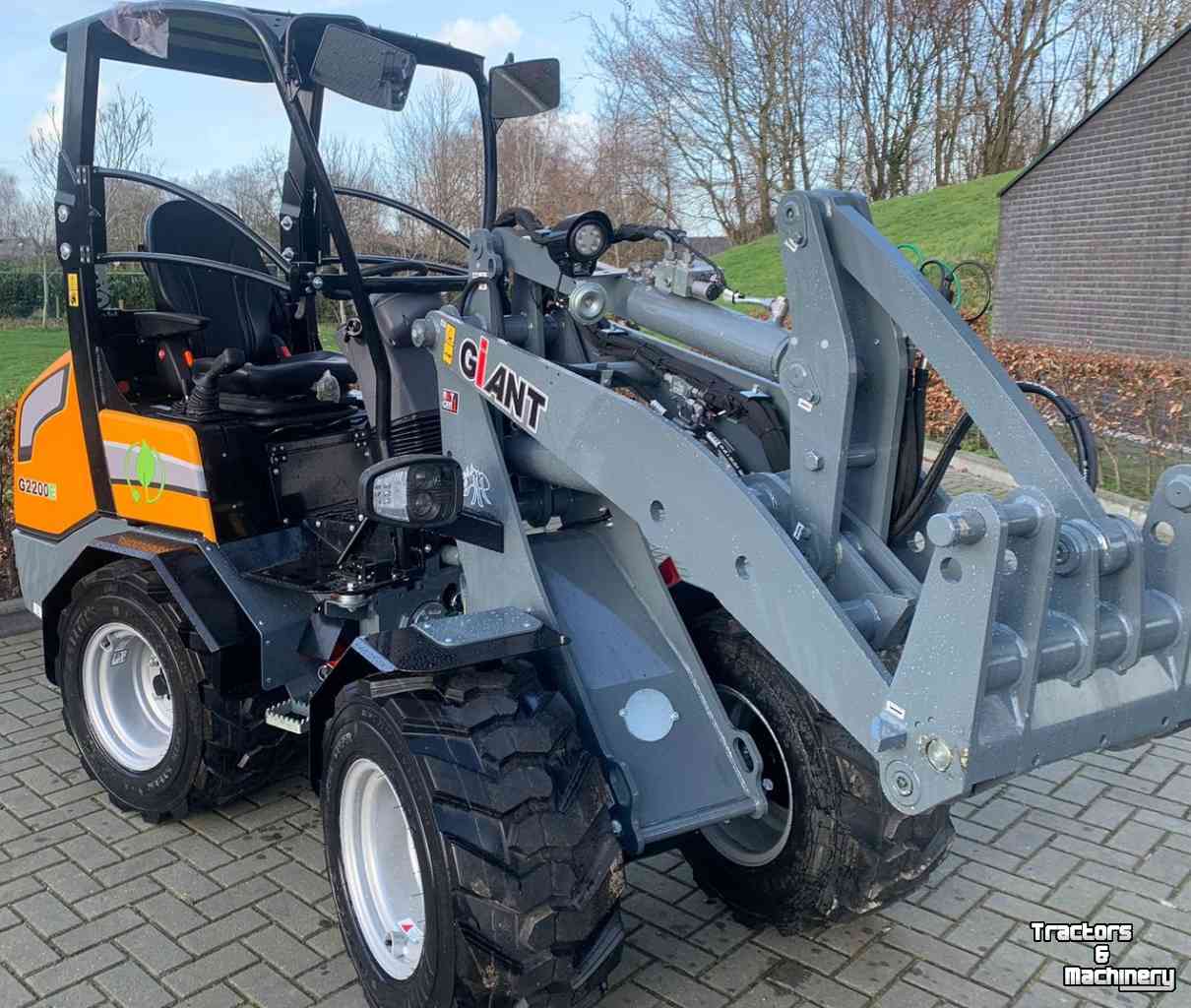 Wheelloader Giant G2200E