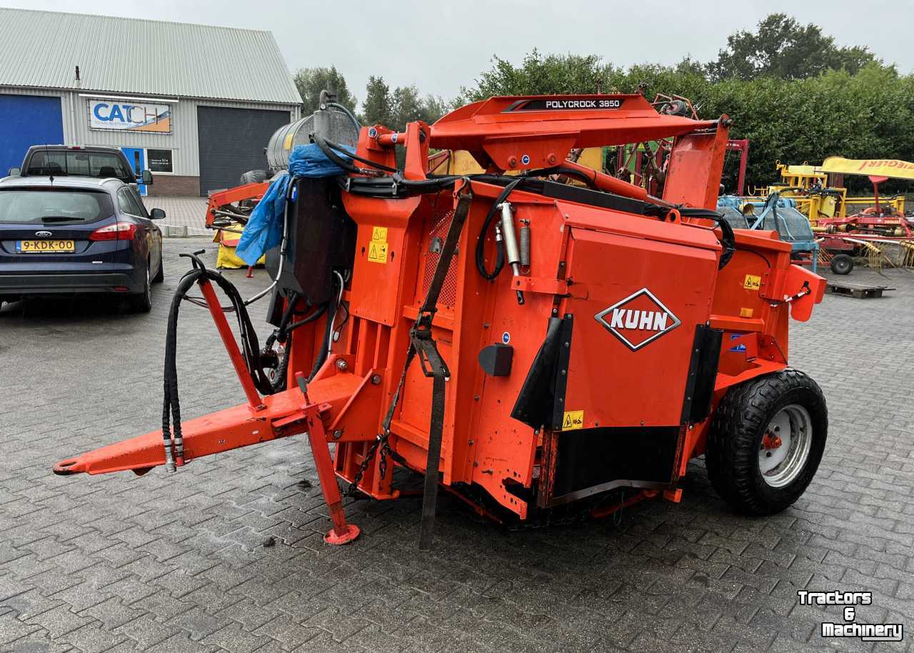 Silage grab-cutter wagon Kuhn Polycrock 3850 voermachines