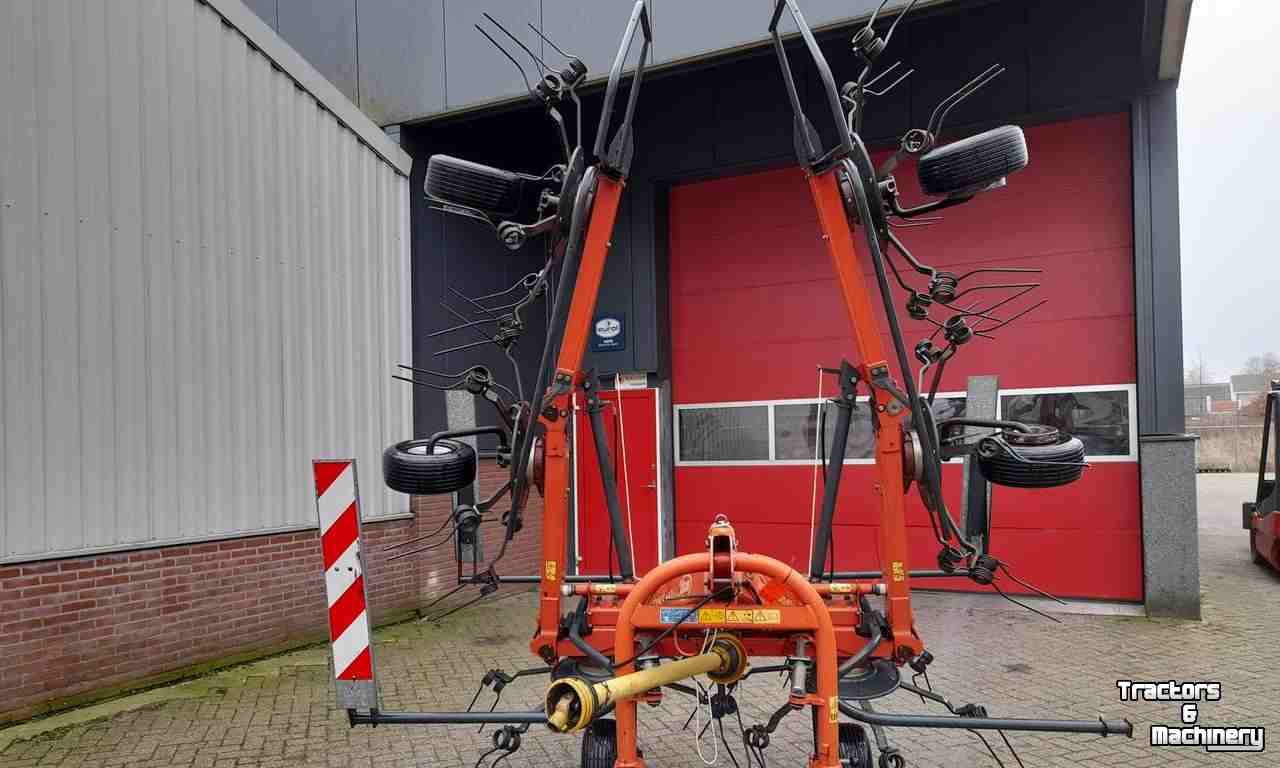 Tedder Vicon Fanex 683 Schudder