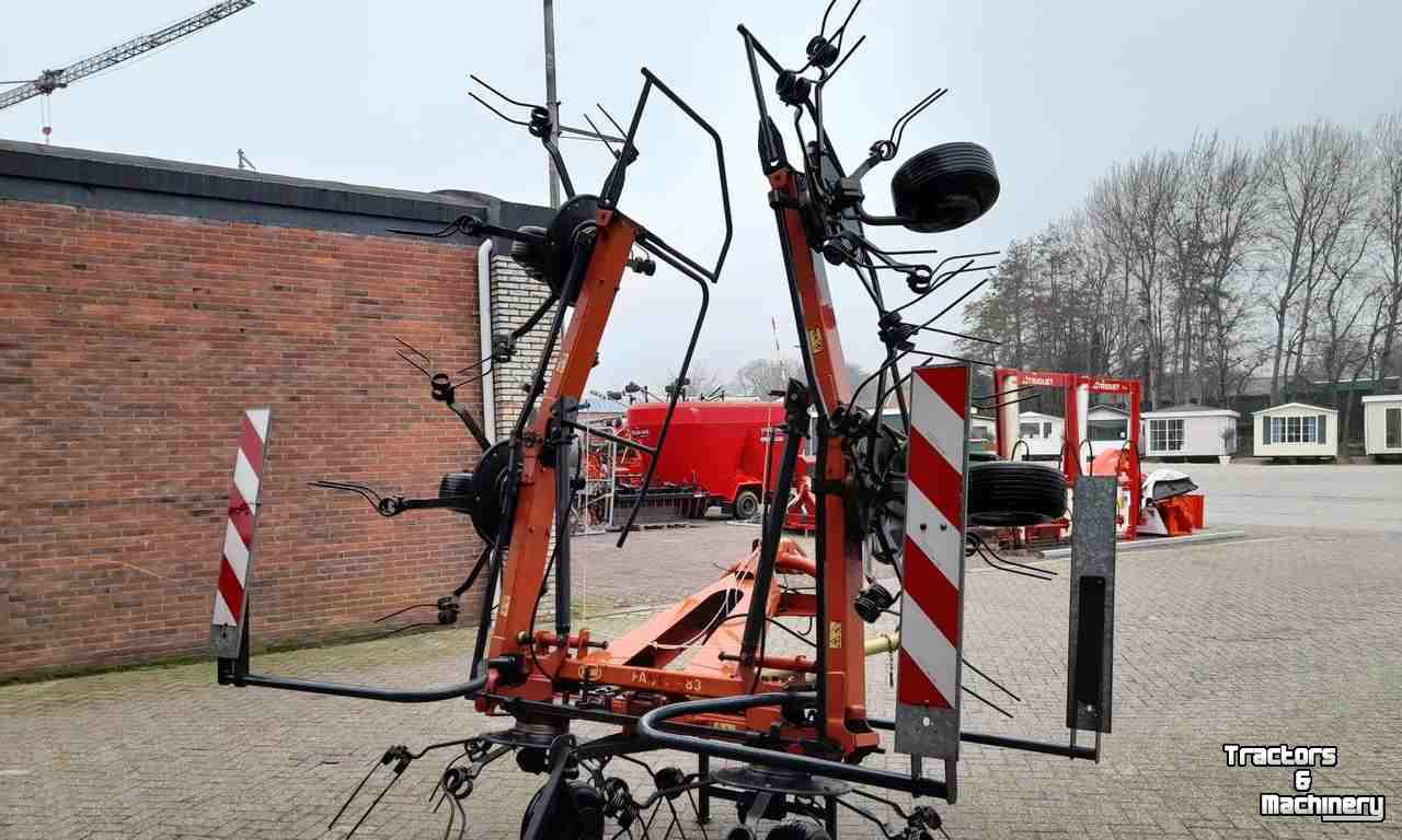 Tedder Vicon Fanex 683 Schudder