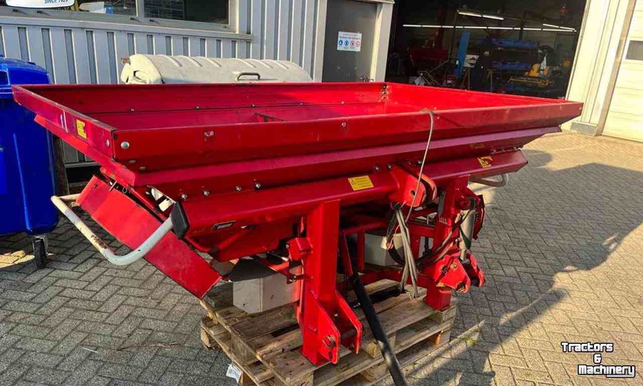 Fertilizer spreader Tulip Centerliner SX