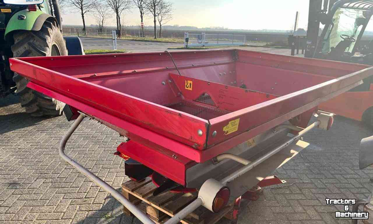 Fertilizer spreader Tulip Centerliner SX