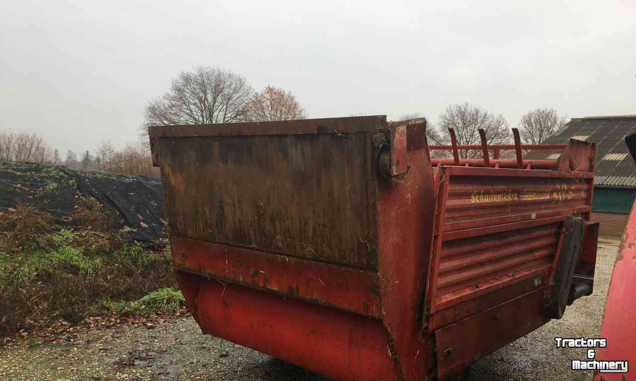 Silage-block distribution wagon Schuitemaker Amigo 30S Blokkenwagen