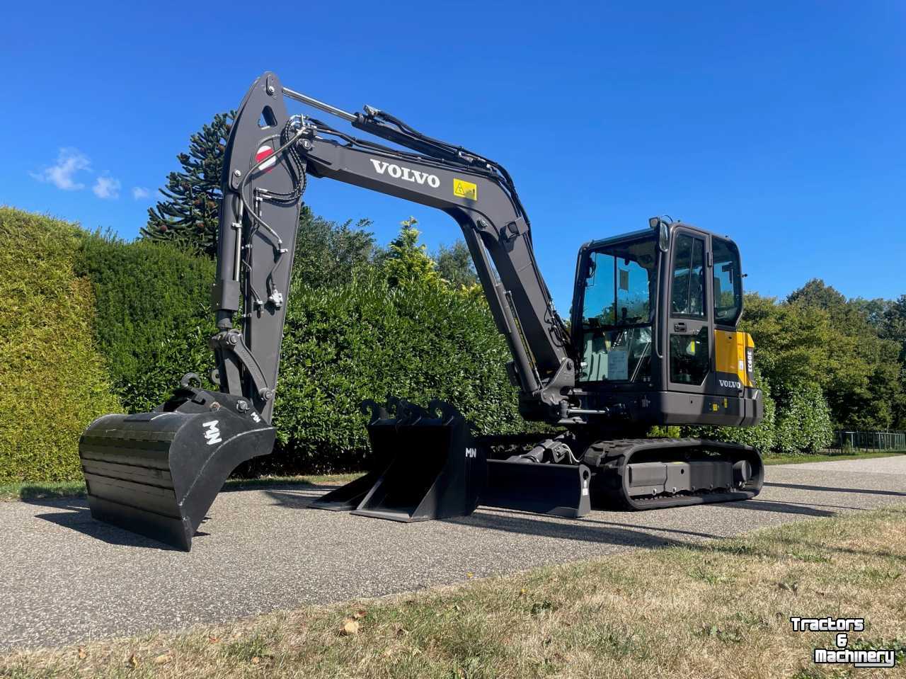 Excavator tracks Volvo Volvo EC60E kraan graafmachine excavator