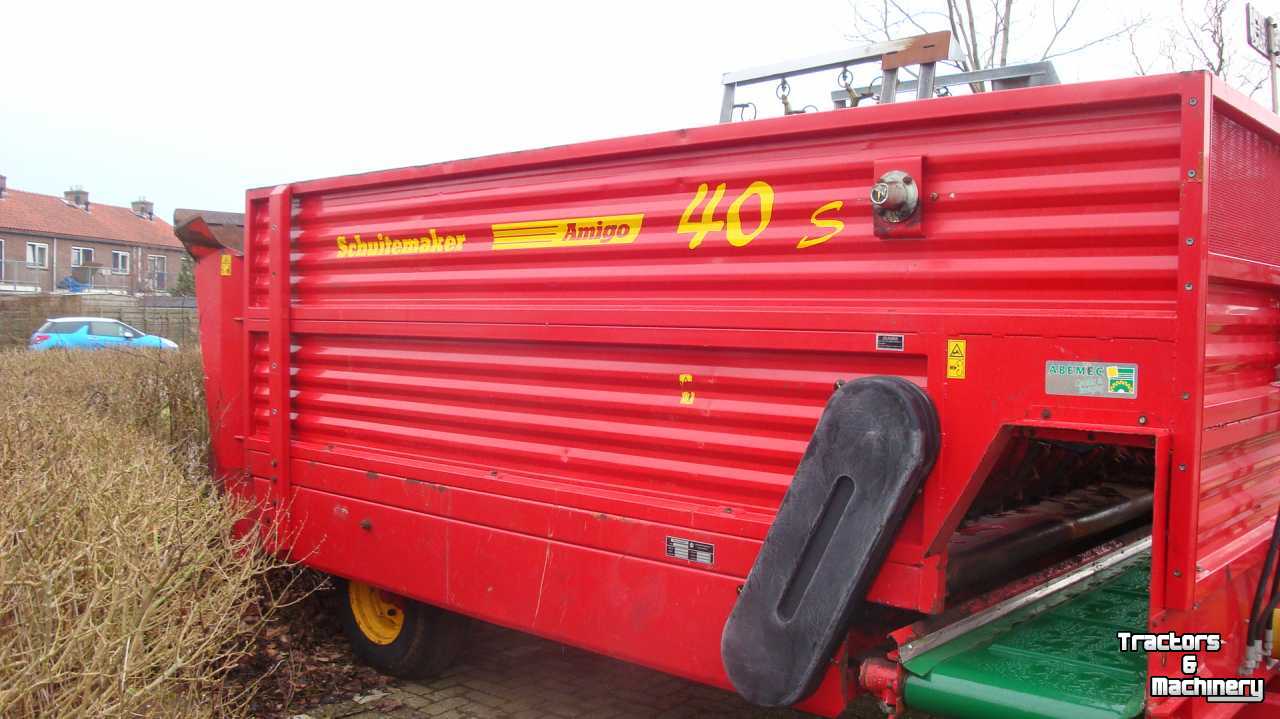 Silage-block distribution wagon Schuitemaker 40 s