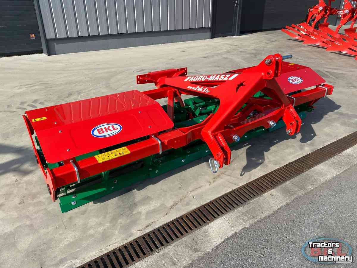 Green Manure Roller / Crimper Agro Masz CUTTER 30 Messerwalze - Messeregge - Frontpacker