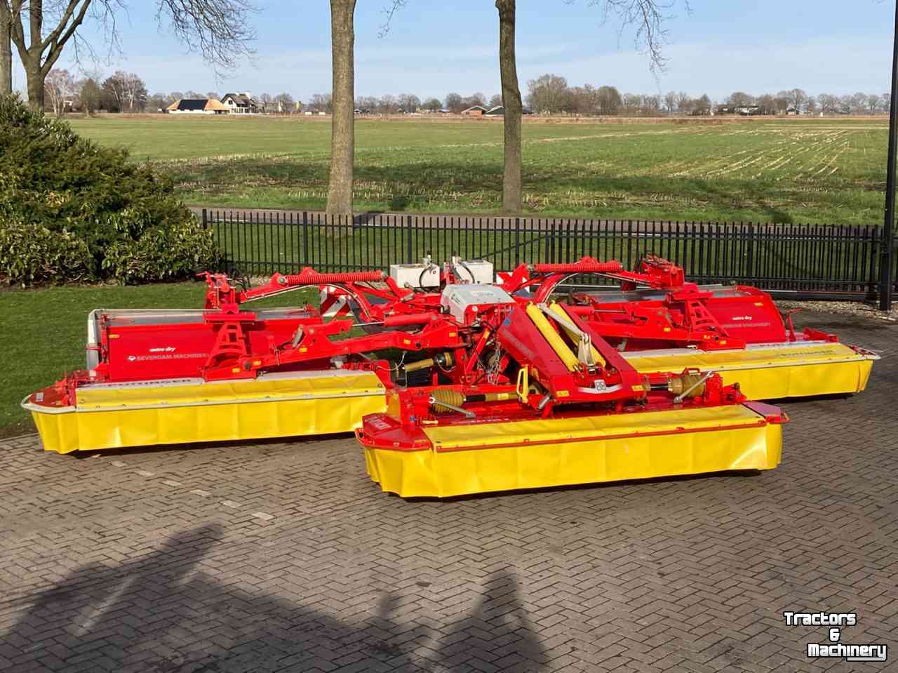 Mower Pottinger X8 ED Collector / Novacat 306 ED Alpha