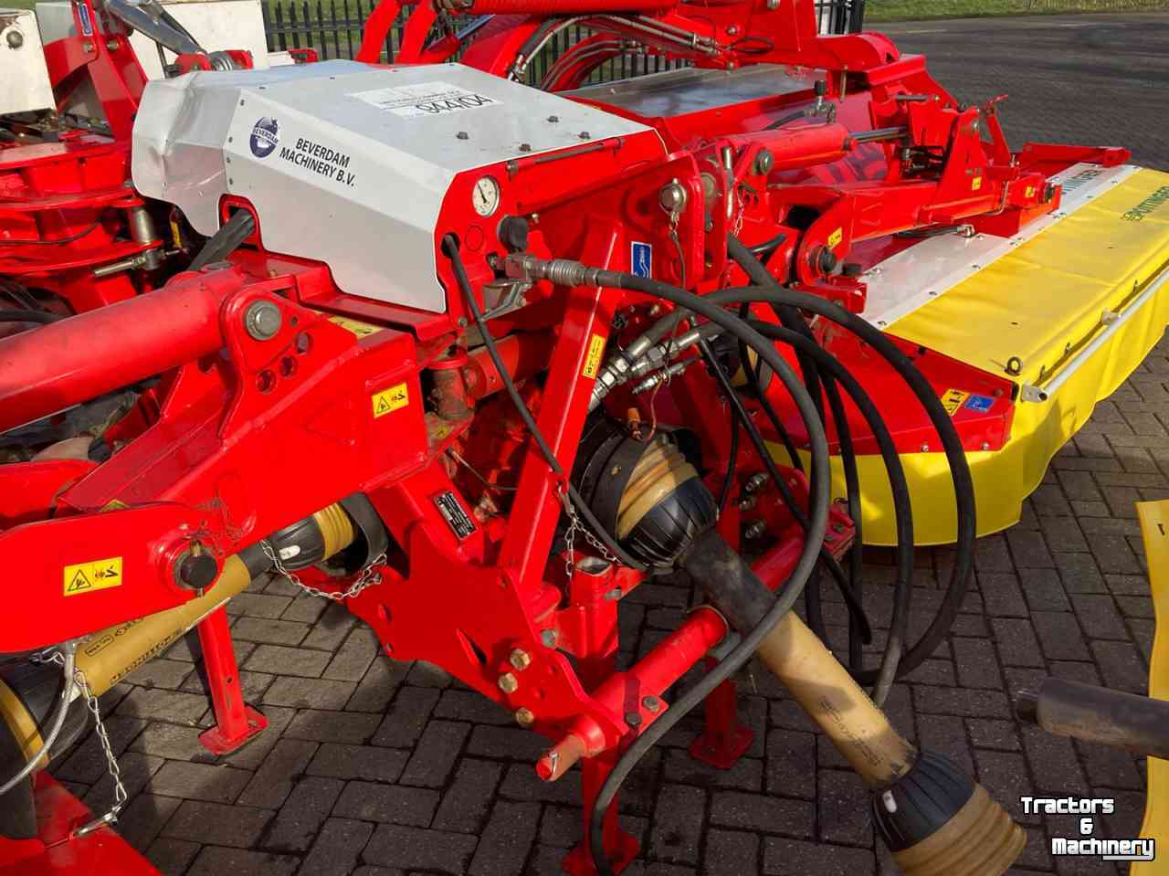 Mower Pottinger X8 ED Collector / Novacat 306 ED Alpha