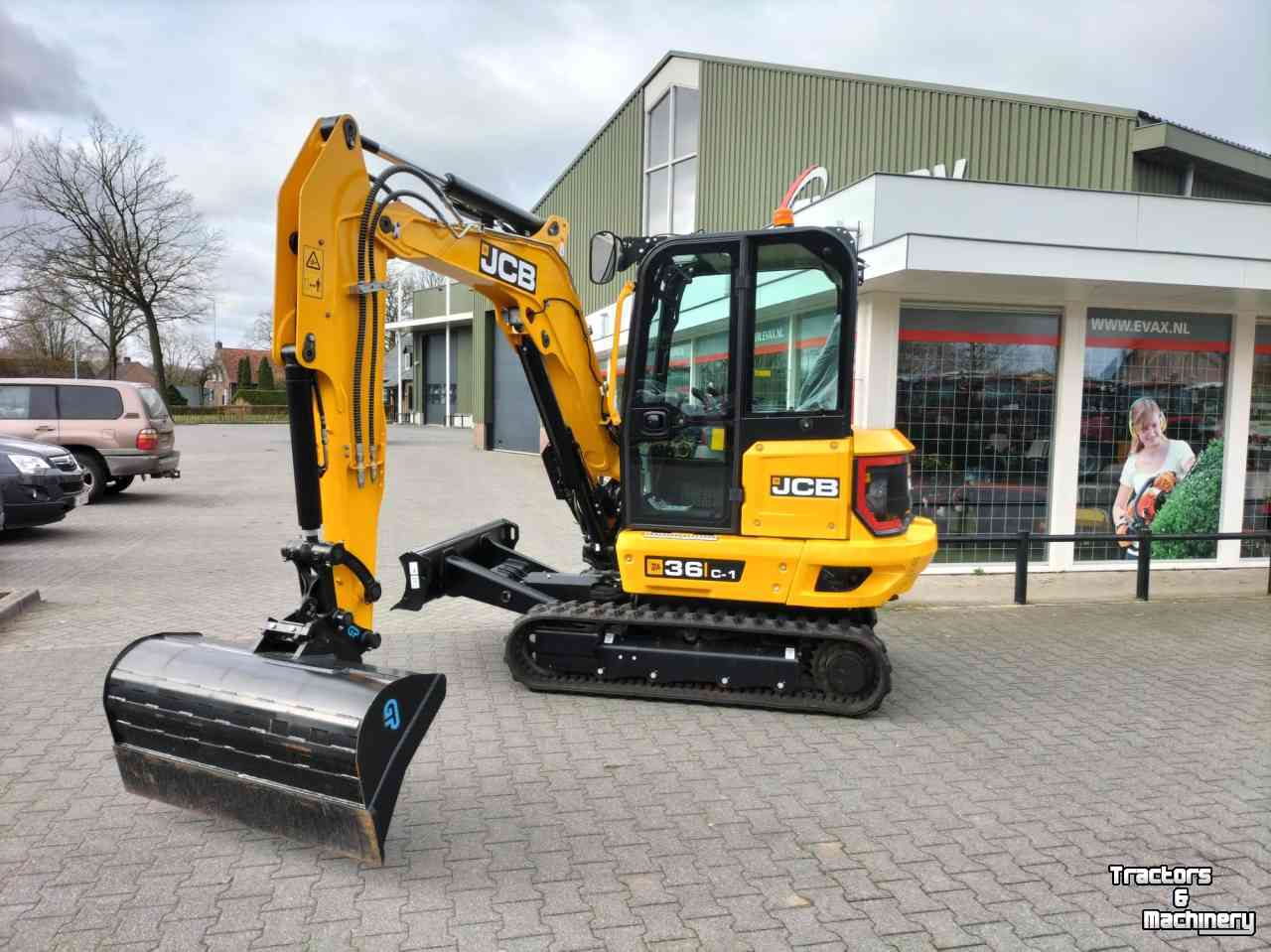 Excavator tracks JCB 36c-1