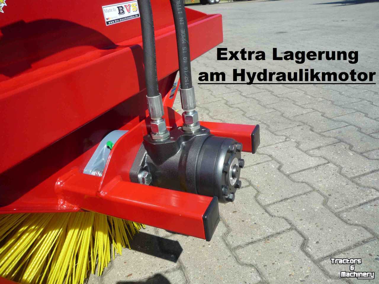 Sweeper EURO Jabelmann Veegmachines vor Heftrucks, Nieuwj