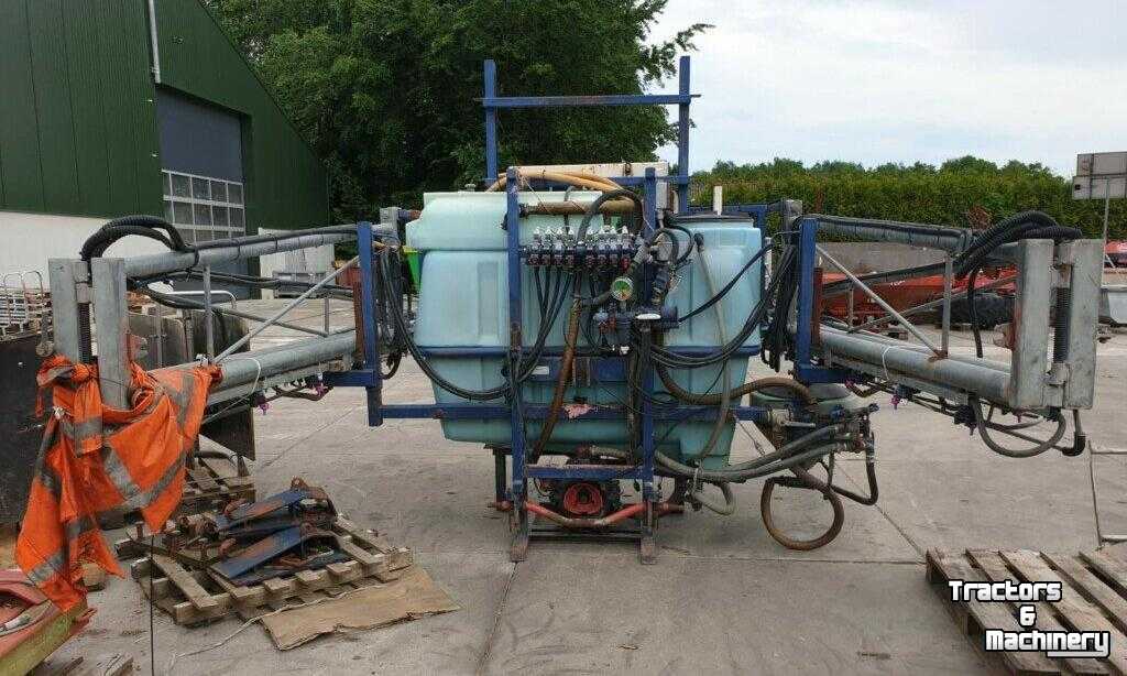 Fieldsprayer 3 points Sieger SM Veldspuit