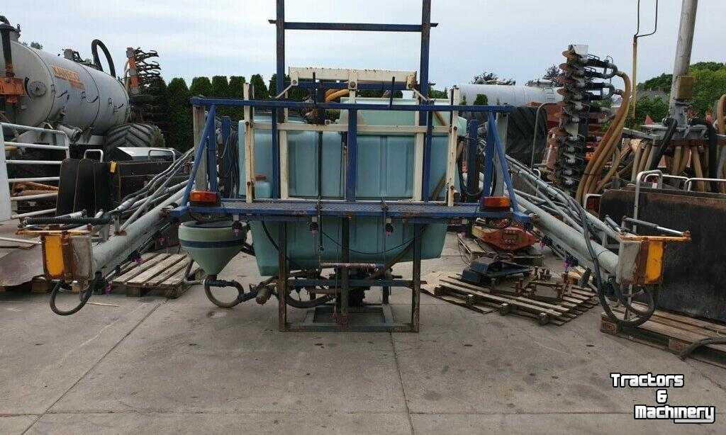 Fieldsprayer 3 points Sieger SM Veldspuit