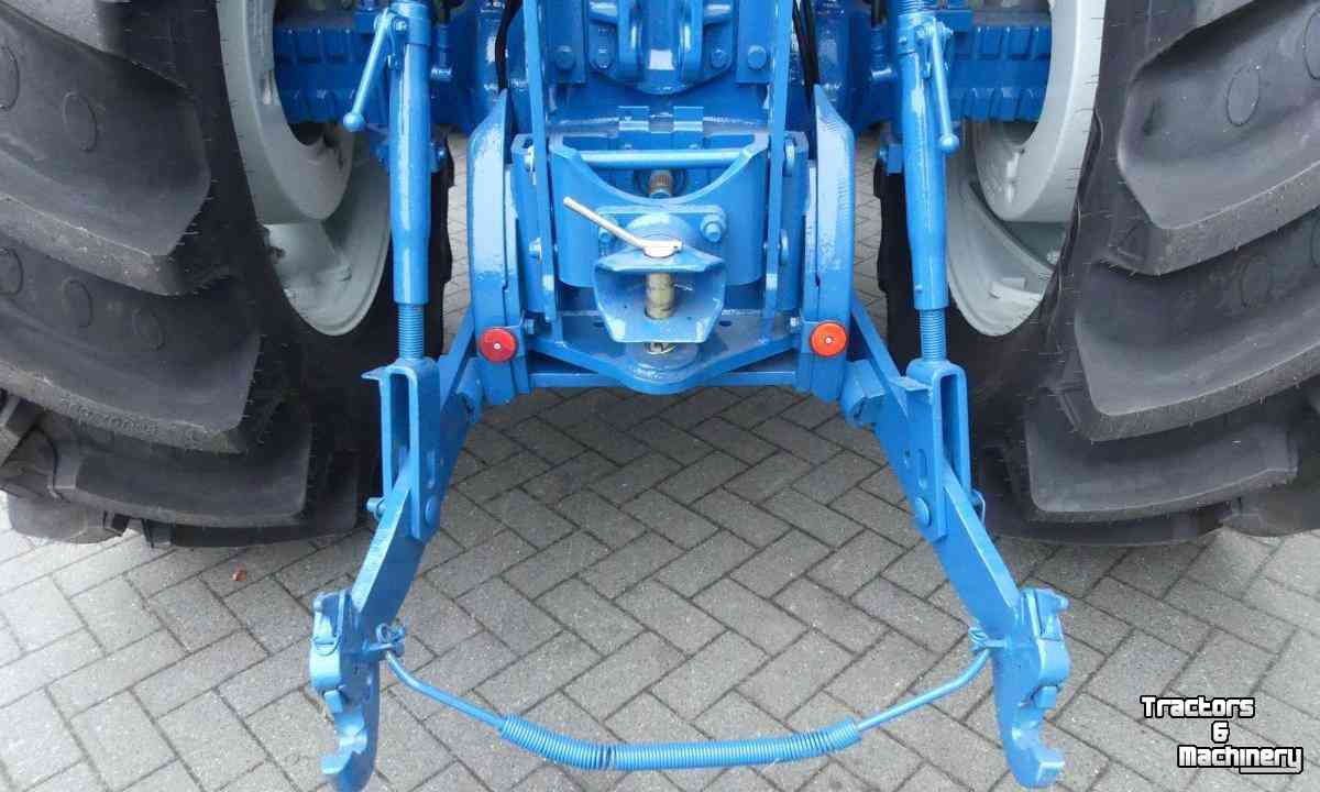 Tractors Ford TW 25