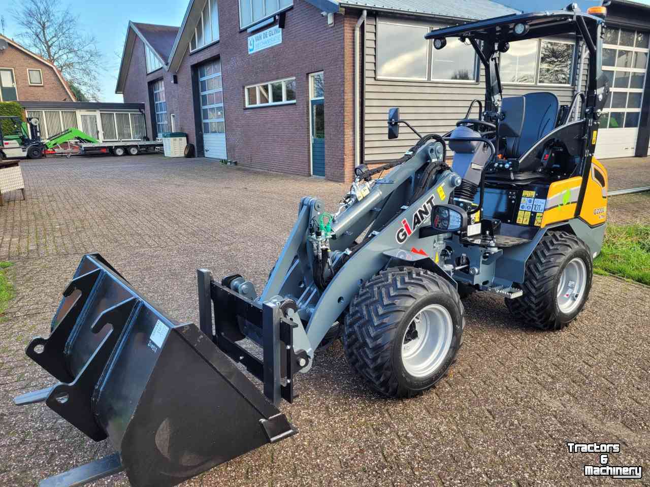 Wheelloader Giant G 2200 E Xtra